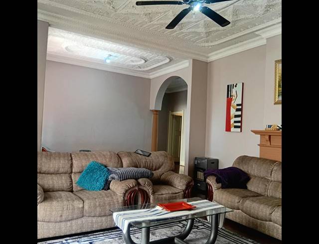 4 BEDROOM HOUSE FOR SALE IN TURFFONTEIN